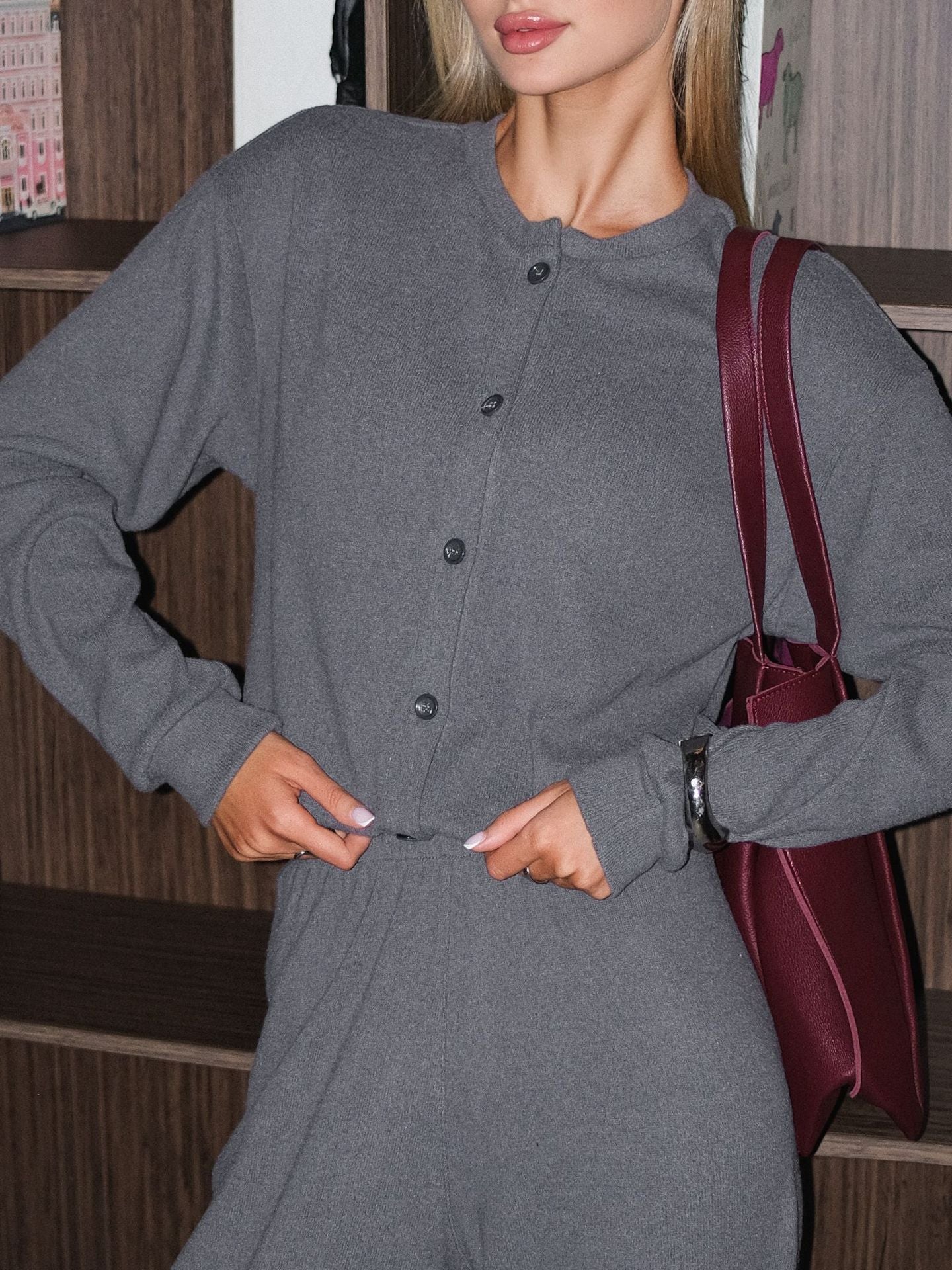 Dames élégant et confortable combinaison avec une fermeture à bouton Chic und Stil