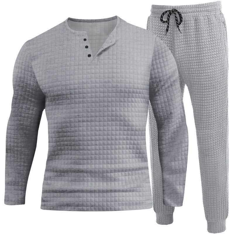 Three-piece set for men with textured long sleeve t-shirt and jogger pants Chic und Stil