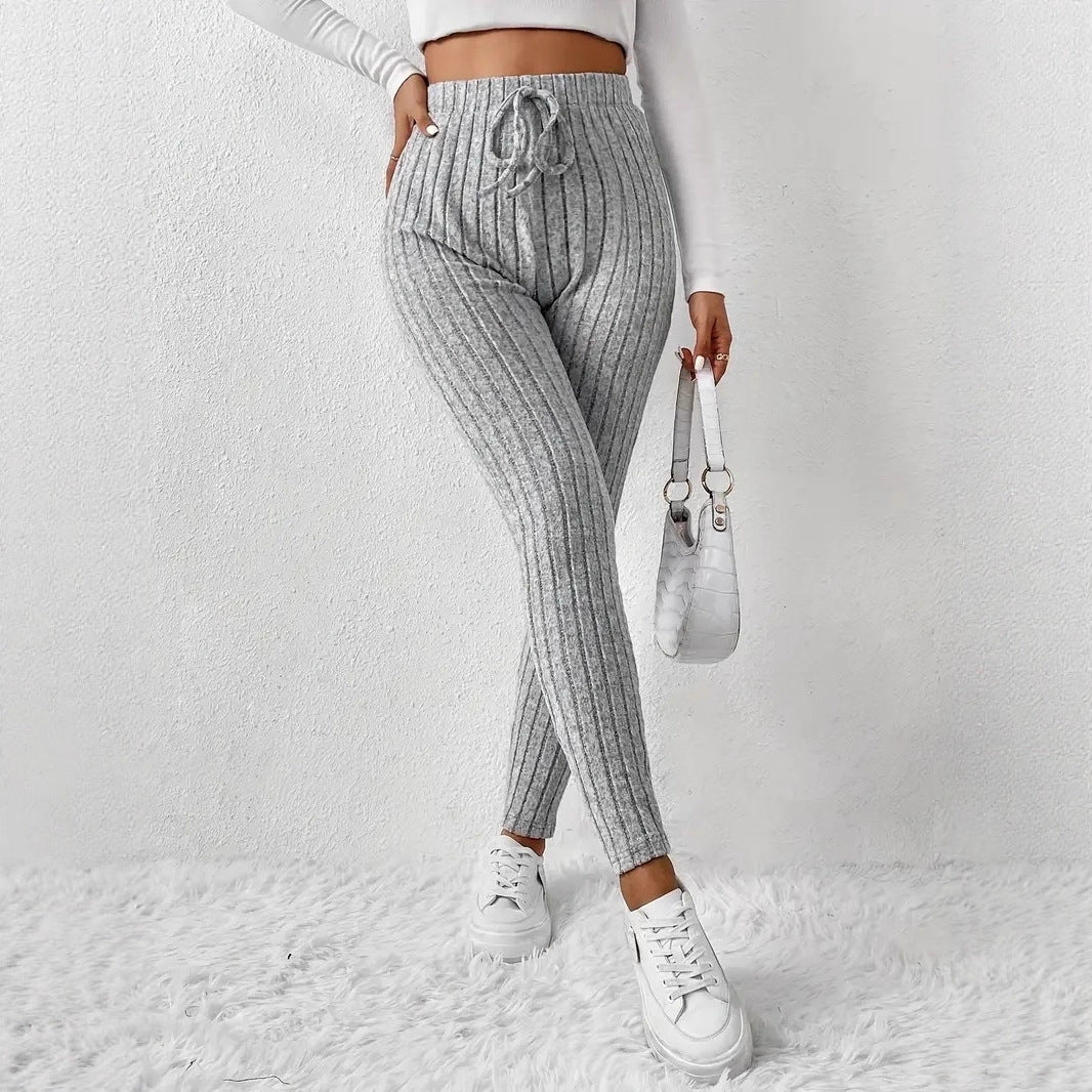 Chic and Style women's lined sweatpants with ribbed structure
