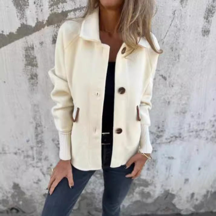 Women's comfortable cardigan jacket with buttons, chic and stylish