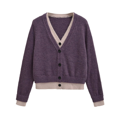 Pull élégant pour femmes avec décolleté en V profond et boutons décoratifs Chic und Stil