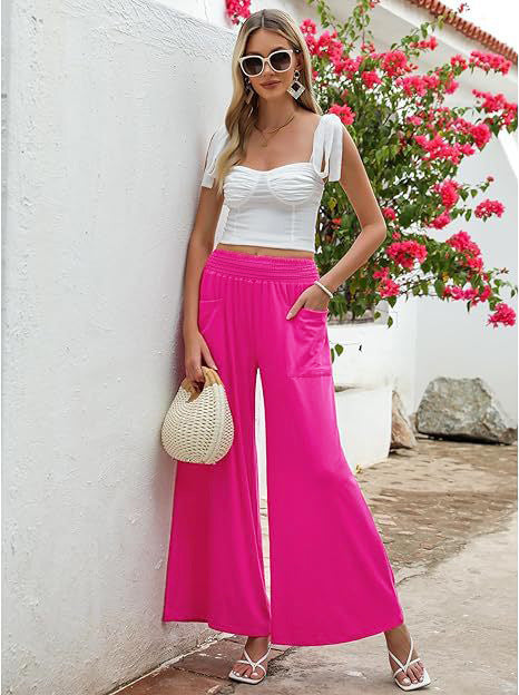 Wide palazzo pants for women with elastic waistband and practical pockets Chic and Style