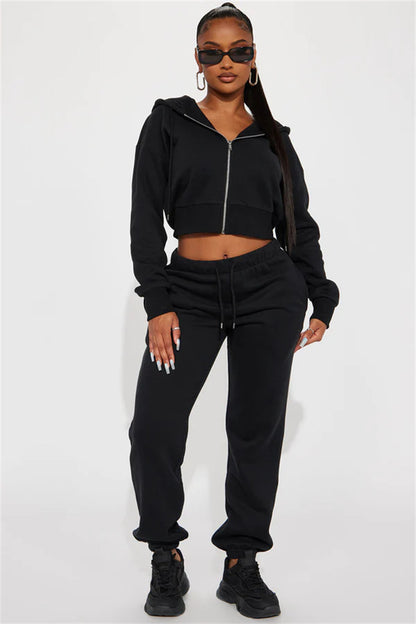 Relaxed hoodie set for women with wide pants Chic und Stil