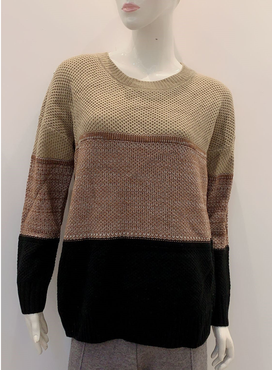 Pull en maille pour femmes avec un design de blocs de couleurs décontracté Chic und Stil