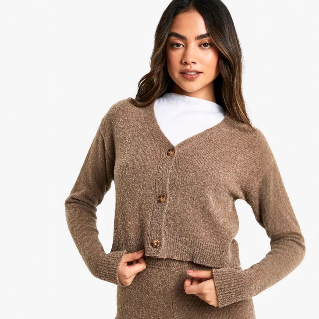 Women's loungewear set with stylish cardigan and comfortable loose pants Chic und Stil