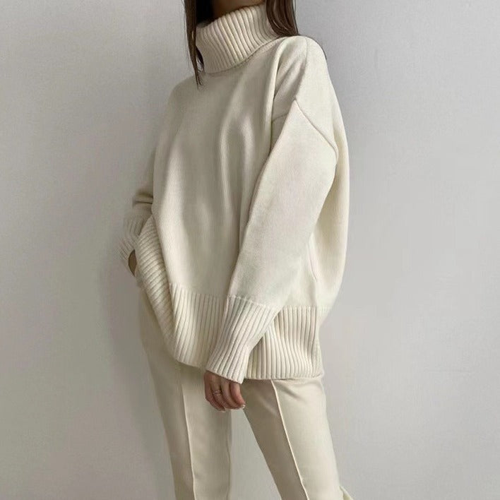 Pull à col loop pour femmes en matériau doux Chic und Stil