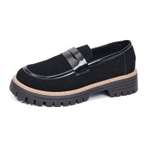 Chaussures femmes confortables à enfiler avec profil robuste et application élégante Chic und Stil