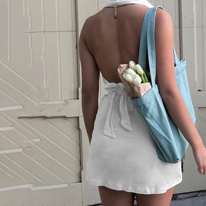 Chic and stylish women's fitted crop top and skirt twin set