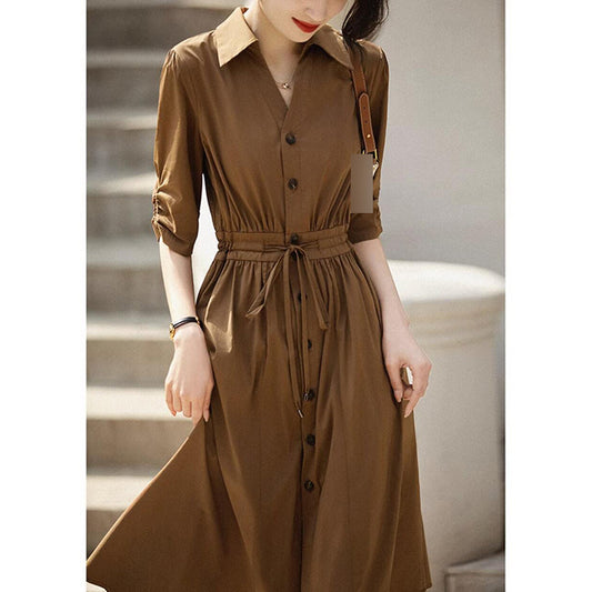 Robe midi élégante à boutons pour femmes Chic und Stil