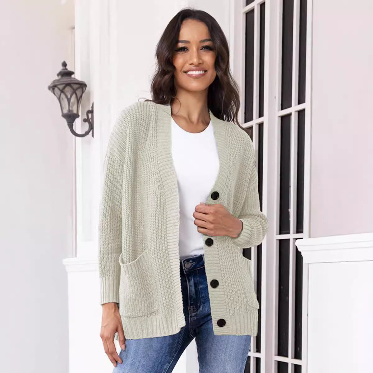 Dames Gros Tricot Cardigan avec poches pratiques et fermeture à boutons classique Chic und Stil