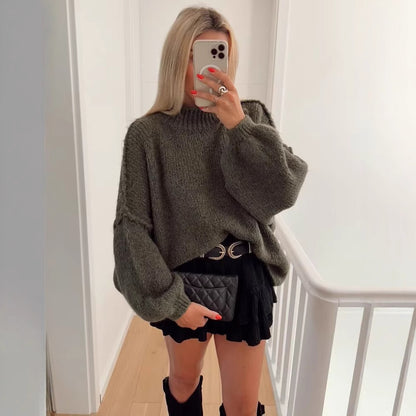 Dames Grand pull avec col haut et manches ballon Chic und Stil