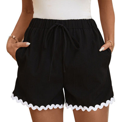 Shorts de loisirs pour femmes avec ourlet en zigzag Chic und Stil