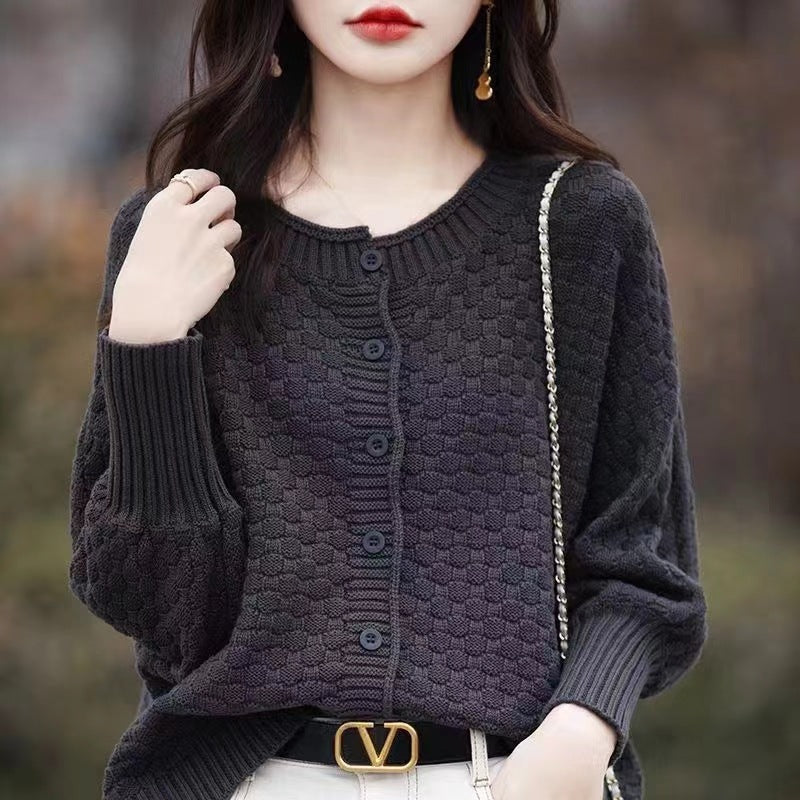 Pull en tricot décontracté pour femmes avec structure et patte de boutonnage Chic und Stil