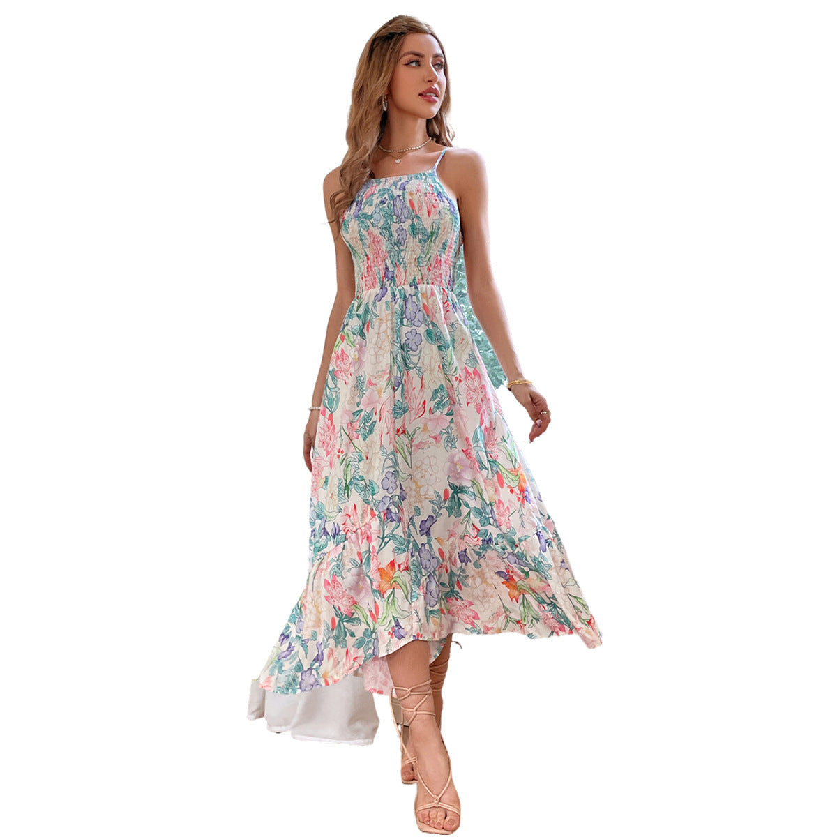 Robe maxi pour femmes avec design floral et bretelles spaghetti Chic und Stil