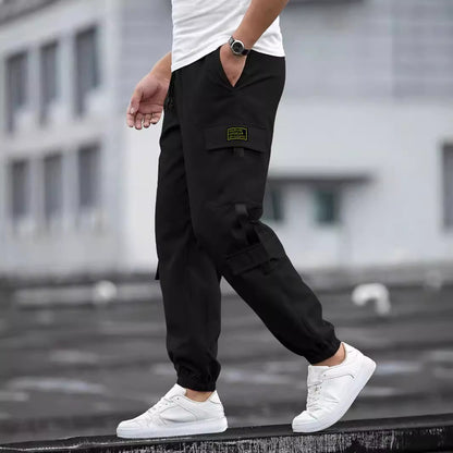 Pantalon cargo décontracté pour hommes avec taille ajustable et poches zippées pratiques Chic und Stil