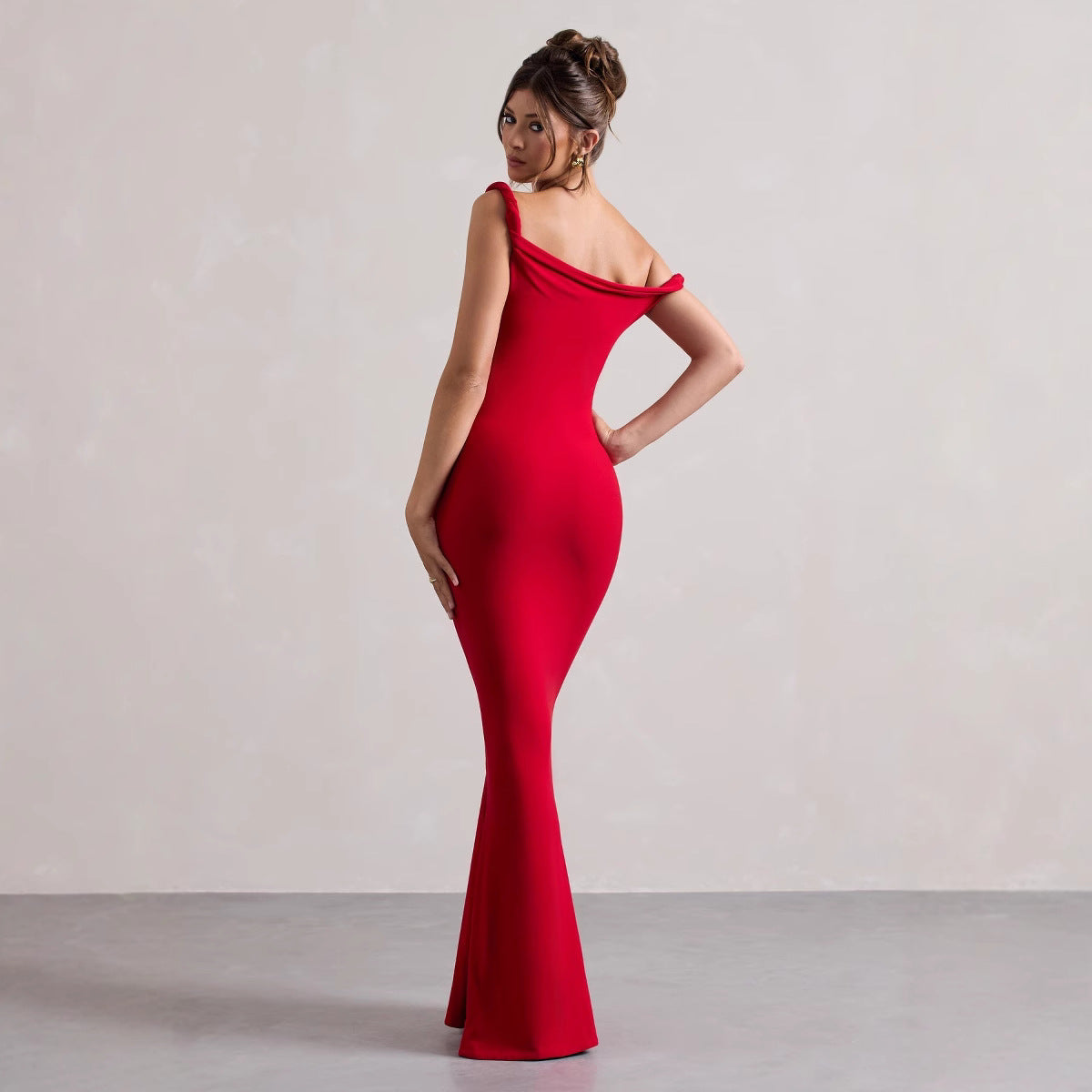 Robe maxi à une épaule élégante Chic und Stil