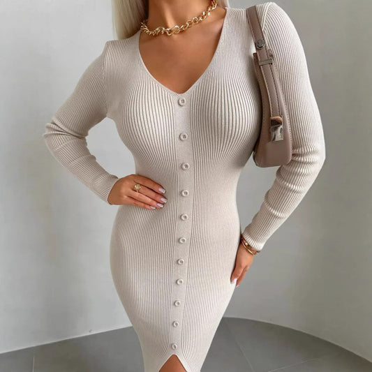 Robe en tricot pour femmes avec une texture ribbed finement structurée et des détails de boutons élégants Chic und Stil