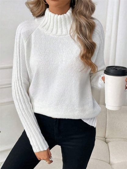 Pull femme avec col montant moderne et design en ribbes structuré Chic und Stil