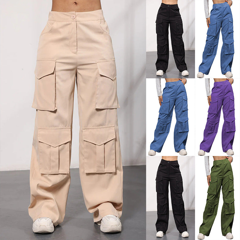 Women's cargo pants with practical pockets and wide leg Chic and Style
