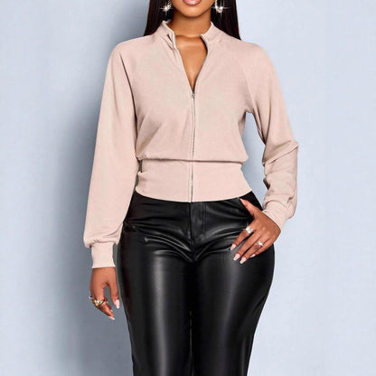 Pull-over zippé sportif pour femmes avec une coupe raglan moderne et un ourlet élastique Chic und Stil