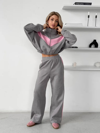 Dame Relaxed-Fit ensemble de sport avec capuche et taille élastique Chic und Stil