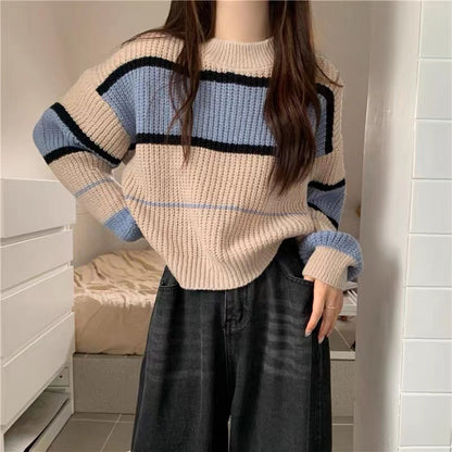 Pull en tricot épais pour femmes avec des rayures colorées et une coupe décontractée Chic und Stil