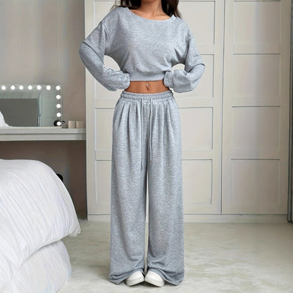 Women casual sweatshirt outfit and wide-leg pants Chic and Style