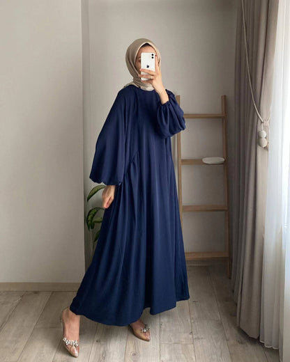 Robe maxi élégante pour dames avec des manches volumineuses et une coupe fluide Chic und Stil