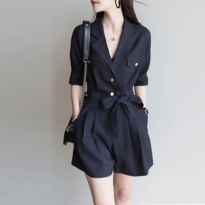 Combinaison utilitaire sur mesure pour femmes avec ceinture Chic und Stil
