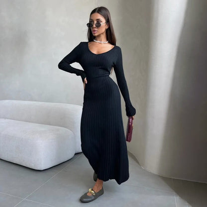 Robe maxi femme avec tricot côtelé raffiné et design sans épaules Chic und Stil