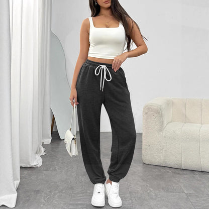 Comfortable sports pants for women with elastic waistband and drawstring Chic and Style