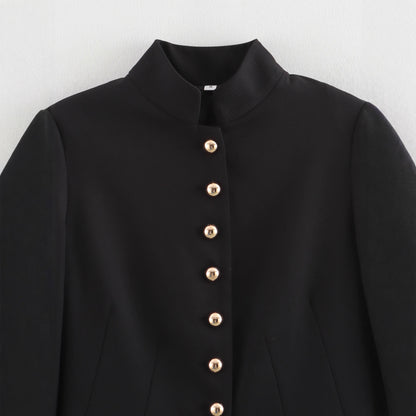 Dames élégante veste matelassée avec col montant et boutons dorés Chic und Stil