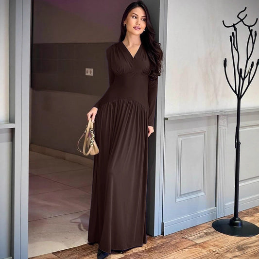 Robe maxi élégante pour femmes avec décolleté en V profond et coupe fluide Chic und Stil