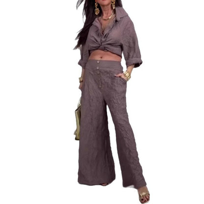 Ensemble de pantalon décontracté pour femmes avec une structure vanisée et un haut noué Chic und Stil