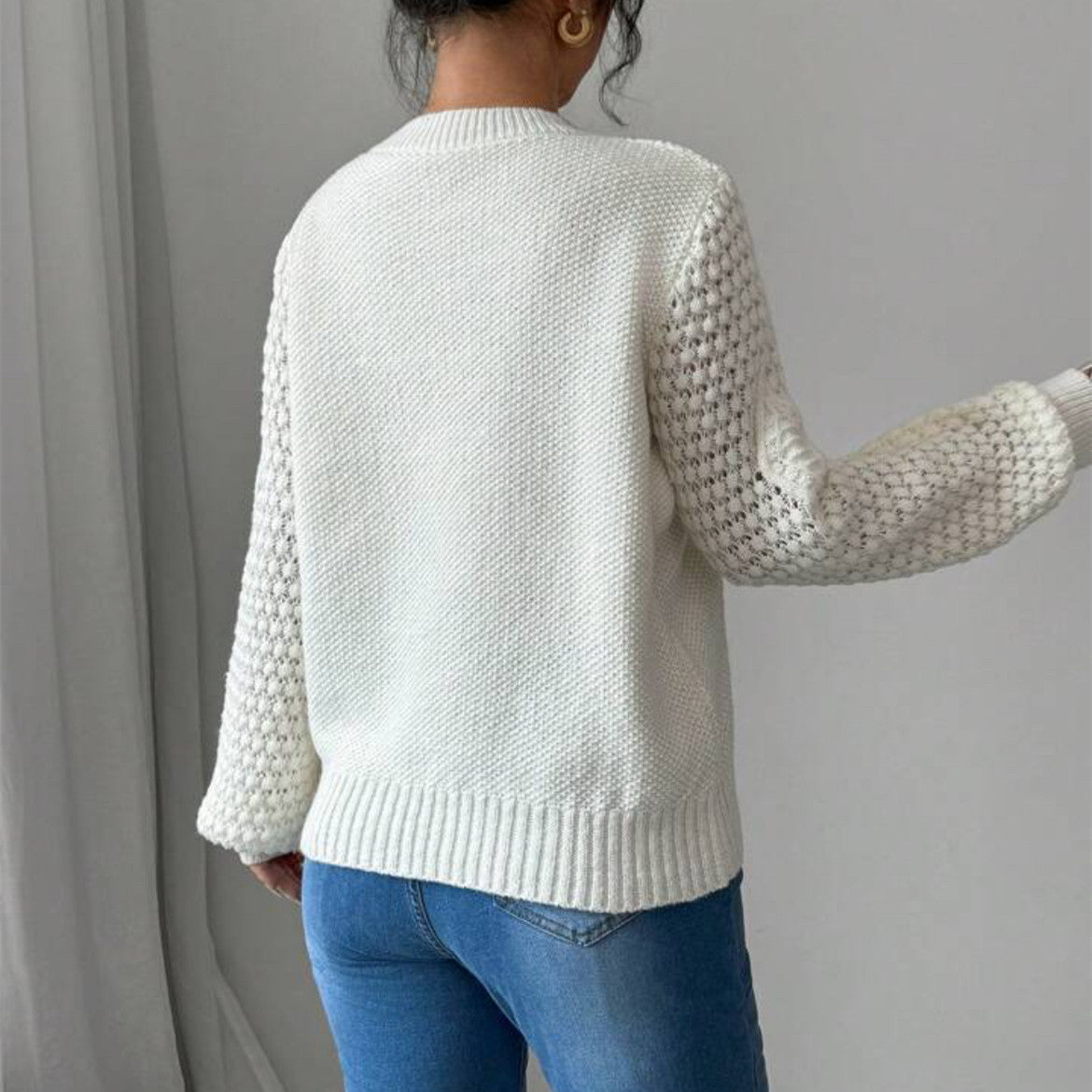 Pull féminin à la mode avec des détails en tricot raffinés Chic und Stil