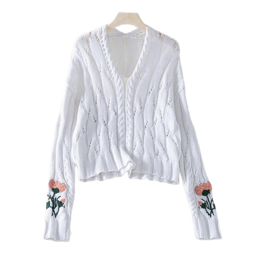 Pull en tricot pour femmes avec design floral et décolleté en V Chic und Stil