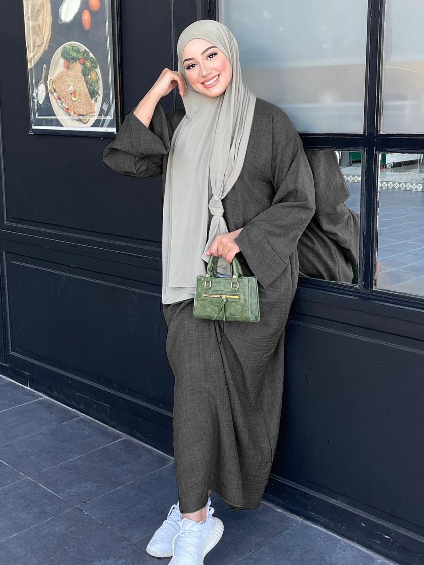 Dames Robe maxi à la mode avec des manches volumineuses et une coupe élégante Chic und Stil