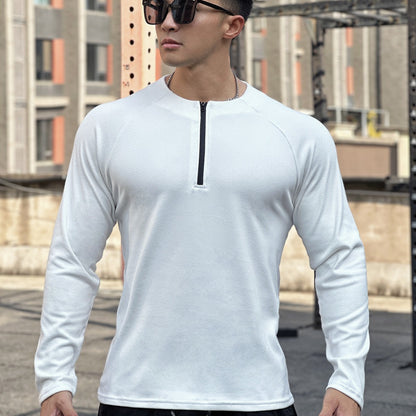 Functional T-shirt for men with innovative zipper and breathable structure Chic and Style
