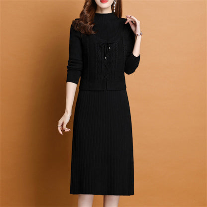 Robe tricot élégante pour femmes avec col haut et design de tresses décoratif Chic und Stil