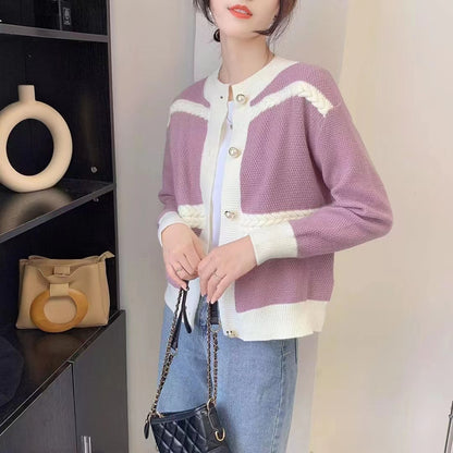 Dames Grand cardigan en tricot avec boutons décoratifs et détails en tresse Chic und Stil