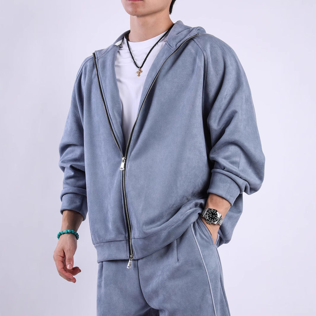 Dames Fleece-Hoodie avec une pratique fermeture éclair sur le devant et une coupe confortable Chic und Stil