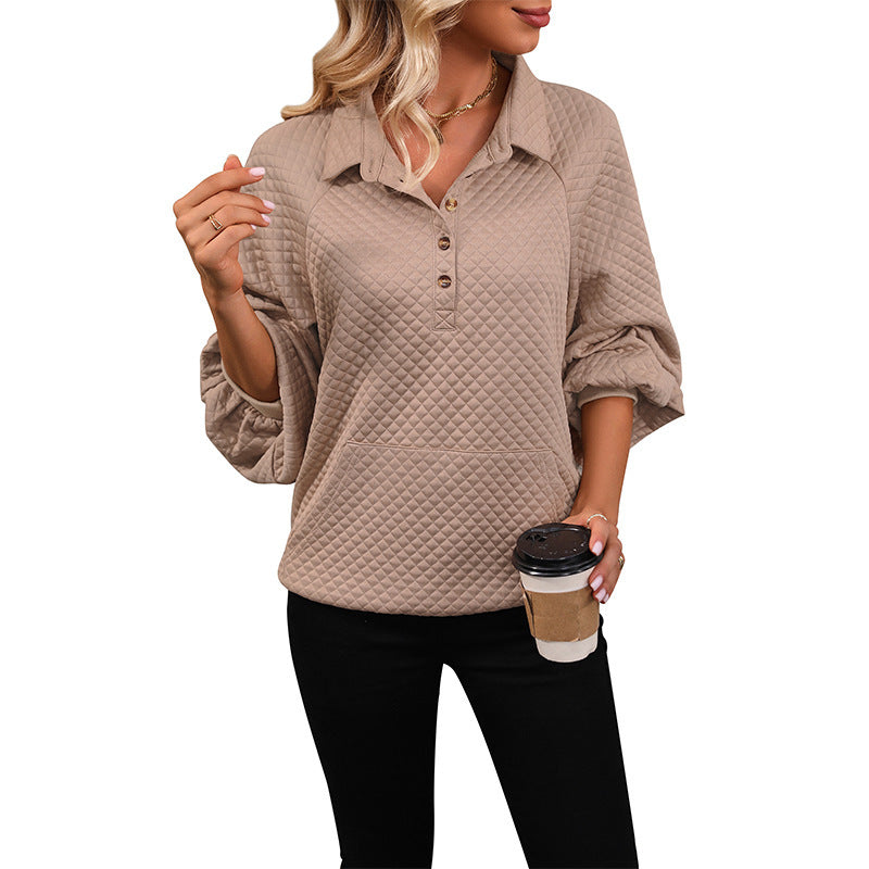 Pull oversized pour dames avec motif gaufré texturé et patte de boutonnage Chic und Stil