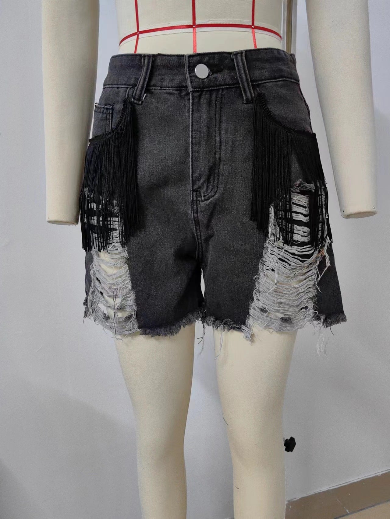 Femmes Shorts en jean raffinés avec franges et éléments détruits Chic und Stil