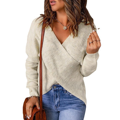 Pull en maille à encolure enrobée Chic und Stil pour femme