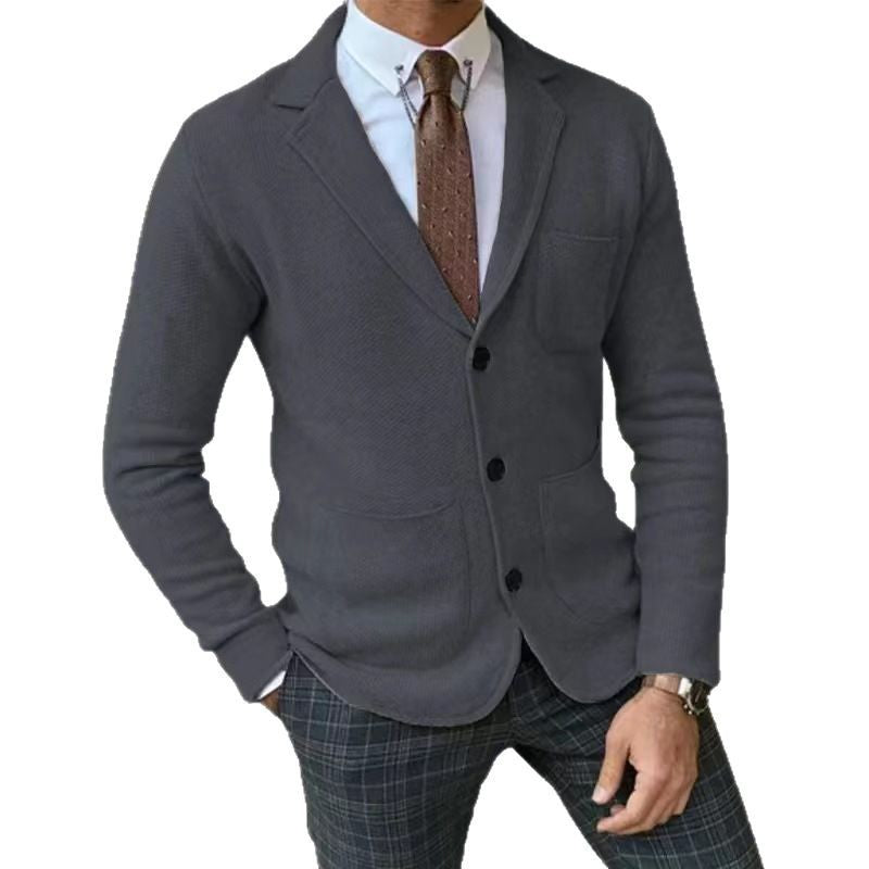 Elegant knit jacket for men with practical pockets Chic and Style