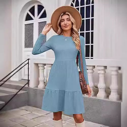 Robe maxi femme avec structure côtelée et jupe évasée Chic und Stil