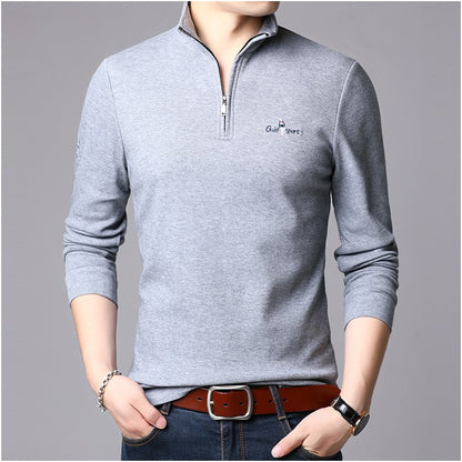 Men's high collar pullover with modern zipper and fine texture Chic und Stil