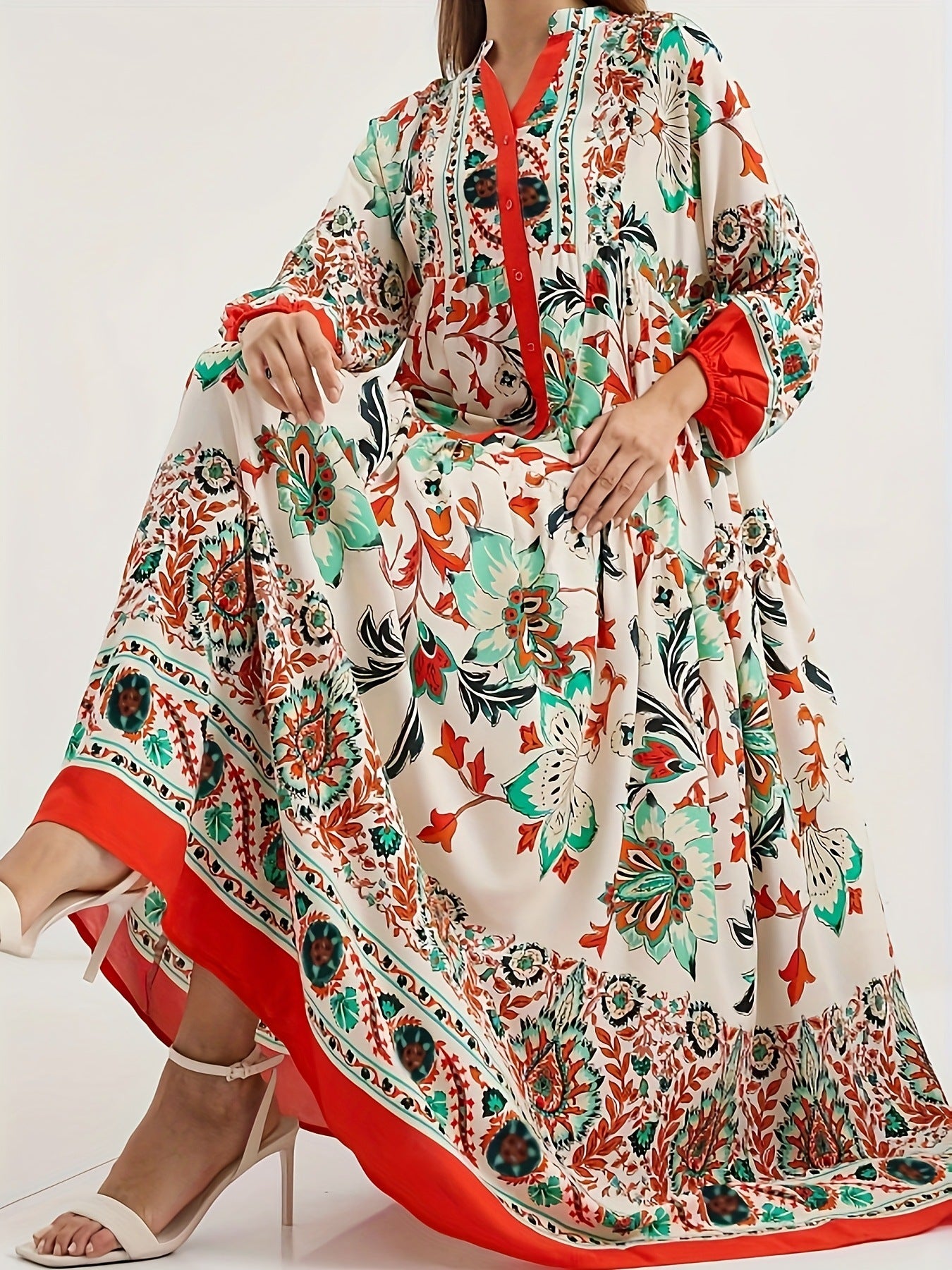 Robe maxi pour femmes avec motif floral Chic und Stil