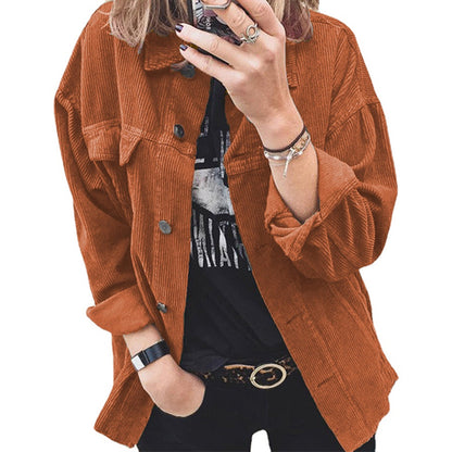 Veste en velours côtelé à la mode pour femmes avec des poches plaquées pratiques et une coupe décontractée Chic und Stil