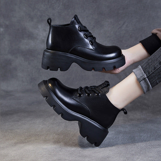 Chic und Stil | Ankle Boots - Genuine Leather - High Shaft - Thick Sole - Lacing Closure